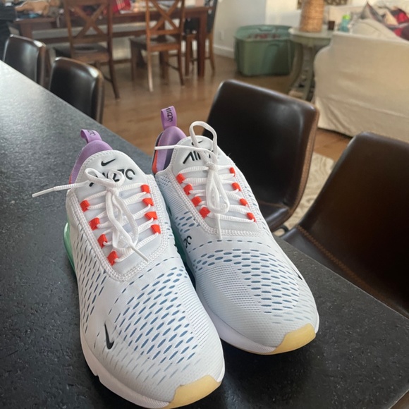 Air Max 270